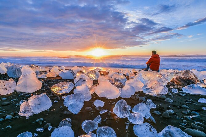 3-Day Northern Lights Hunt & Glacier Lagoon Tour - Day 3 south coast waterfall circuit: Reynisfjara, Skógafoss, Seljalandsfoss, then Blue Lagoon