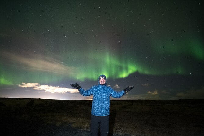 4x4 Reykjavik Northern Lights Tour with Photographer — Aurora RVK - Group size and attention: when small really helps
