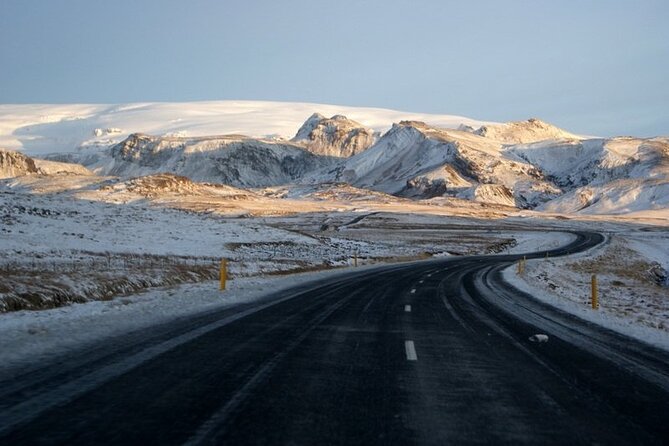 5-Days Land of Northern Lights Tour from Reykjavík - Waterfalls, Skógar Museum, and an optional Sólheimajökull glacier walk