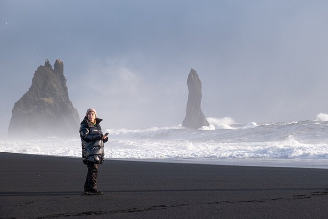 6-day Ultimate Iceland Tour: Photography and Northern Lights - Day 3: West Iceland Coasts, Basalt Cliffs, and Kirkjufell Photos That Actually Work