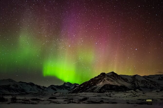 8-Days Northern Lights Exploration Tour from Reykjavík - Winter West Iceland essentials: Grábrók, Deildartunguhver, and the Lava Falls