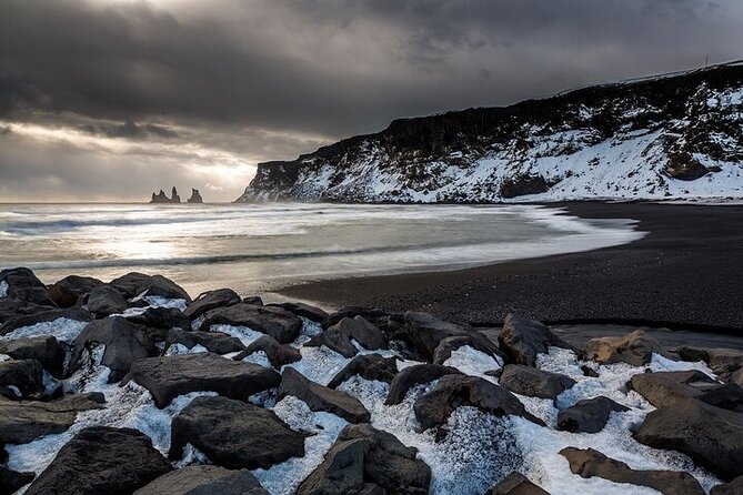 8-Days Northern Lights Exploration Tour from Reykjavík - Reykjavik intro and wrap-up: use the city before the bus