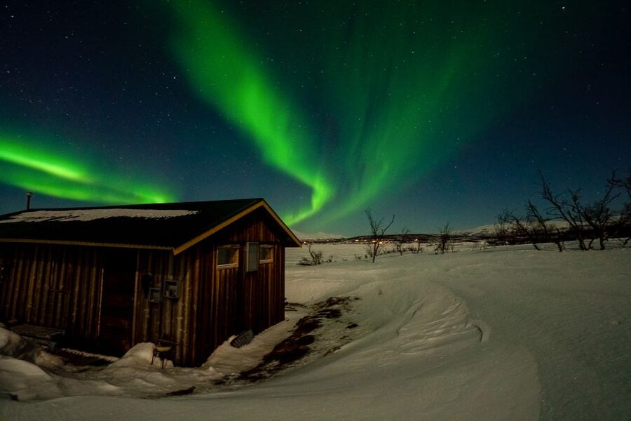 Abisko: Aurora Snowshoeing - Where Abisko Sets the Tone for an Aurora Night