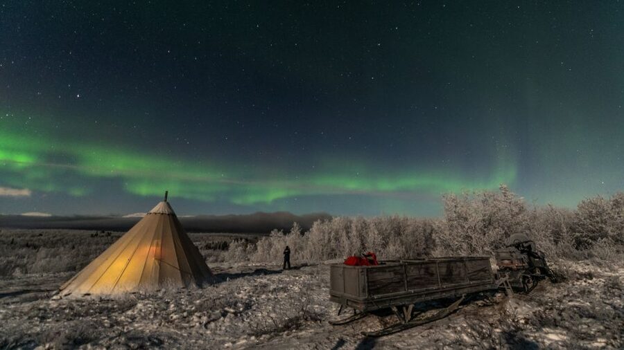 Abisko: National Park Northern Lights Photo Tour - The 4-Hour Rhythm: Pickup, Gear, and a Real Hunt