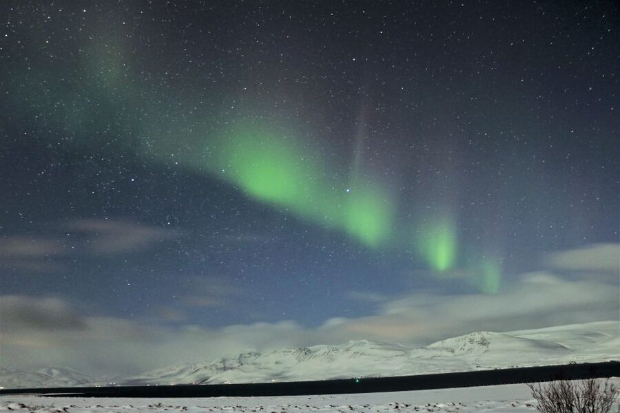 Akureyri: Hunt for the Northern Lights Photography Tour - Weather Reality Check: What If Clouds Win?