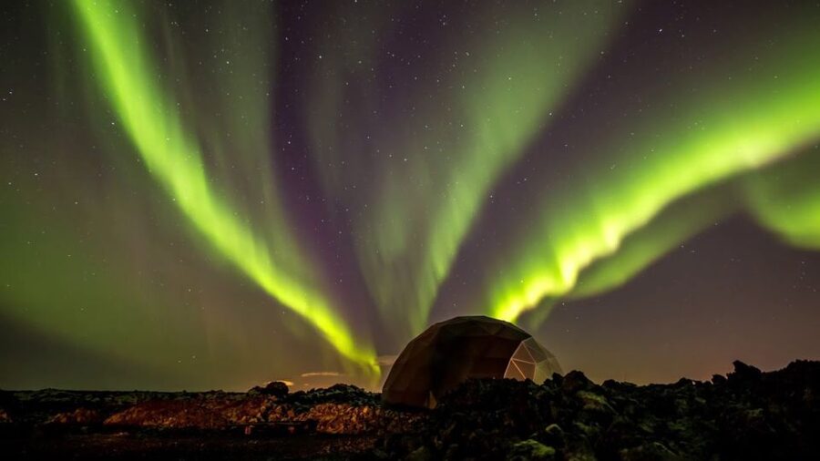Aurora Basecamp: Northern Lights Nighttime Observation Tour - The “smart waiting” approach to seeing the Northern Lights