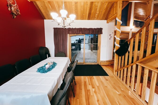 Aurora Chasing + Aurora Lodge - Getting There Without Stress: Hotel Pickup Windows You Should Know