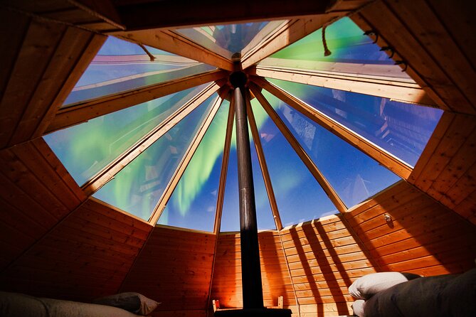 Aurora Crystal Lavvo Overnight with Activities from Tromsø - Why the Lyngen Basecamp Works for Aurora Viewing