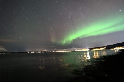 AURORA DAİLY Northern Lights Safari Tour 8 Guests with PİCKUP - Tromsø to Finland: why the passport matters and how routing changes your odds