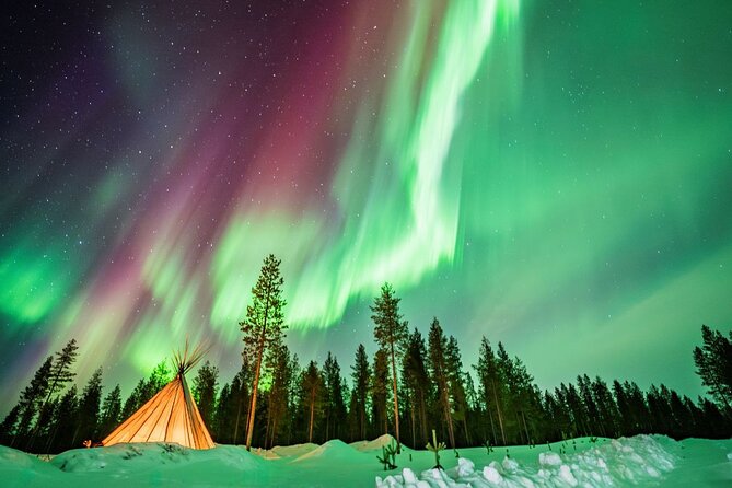 Aurora Guarantee: Ultimate Northern Lights Experience - Price and value: $301.25 per person and the “risk-reducer” factor