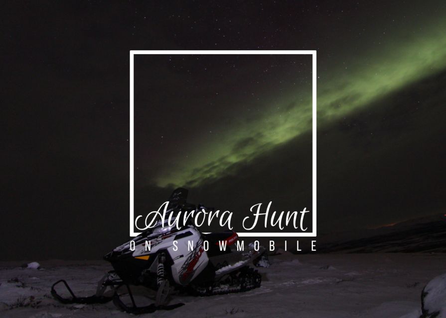 Aurora Hunt on Snowmobile - small groups - The safety briefing and driving instruction that makes snowmobiles feel manageable