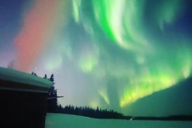 "Aurora Ice" - Ice Fishing & Salmon Dinner Tour - Watching the Aurora Through Panorama Windows