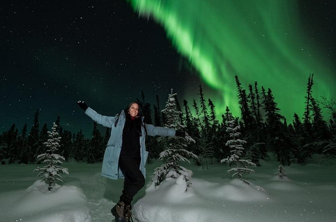 Aurora Oval Nightly Northern Lights Chase - Comfort in the Cold: Snacks, Hot Drinks, and Bathroom Reality