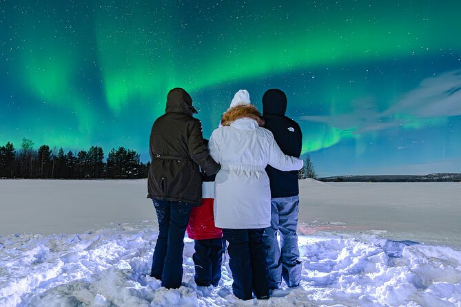 Aurora Photography Expedition with Video - The Pro Photo + Video Moment: Getting Portraits with the Northern Lights