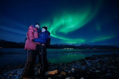 Aurora tour with free portrait and bonfire - The Free Aurora Portrait: A Nice Safety Net