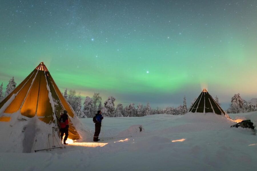 Auroras Northern Lights in Saariselka - Photo help: how the included picture-sharing works (and what not to expect)
