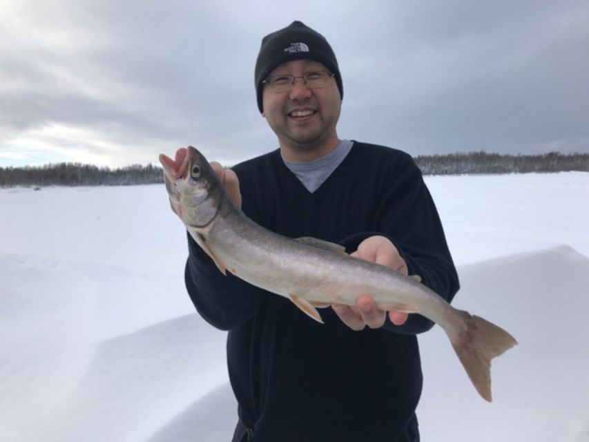 Chena Lake: Aurora Borealis Viewing & Ice Fishing Adventure - Key things that make this ice-fishing and aurora combo work