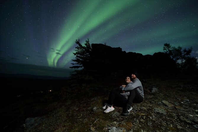 Electric Moose Studios Aurora Adventure W/Portraits & Hot Pizza!! - Heated Shelter Setup: Comfort Is Part of the Photography Plan