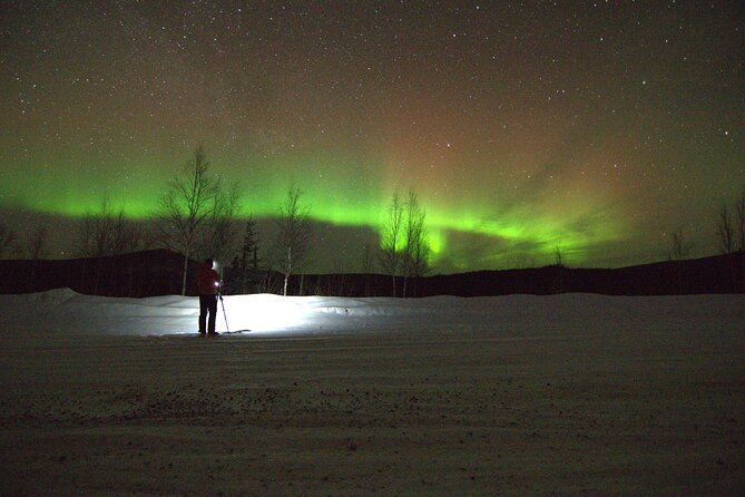 Fairbanks Northern Lights Adventure with free Aurora portraits - What the Night Feels Like: Campfire Warmth and Real Comfort