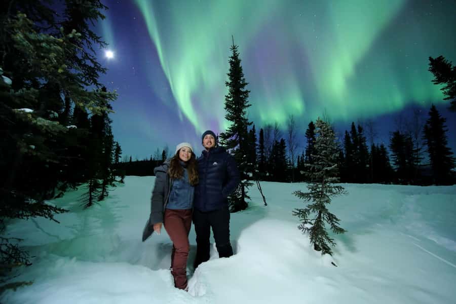 Fairbanks: Northern Lights Adventure with Photos & HOT PIZZA - Key moments that make this tour work