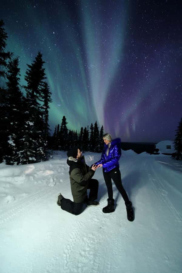 Fairbanks: Northern Lights Adventure with Photos & HOT PIZZA - Photo instruction for your own camera (not a demo)