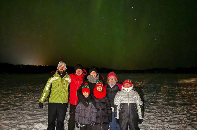 FAMILY FRIENDLY Aurora tour by minivan - Practical tips to make your Aurora night go smoothly