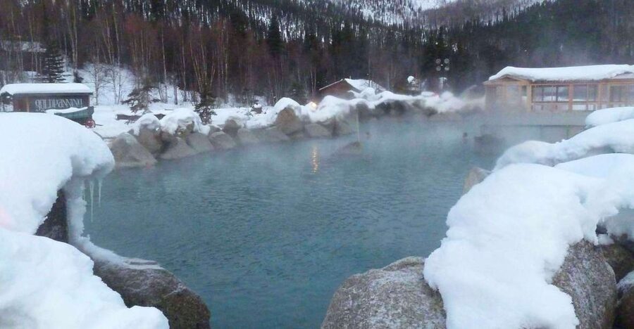 From Fairbanks: Chena Hot Springs Northern Lights Tour - Hotel pickup in Fairbanks: smooth start, tight group size