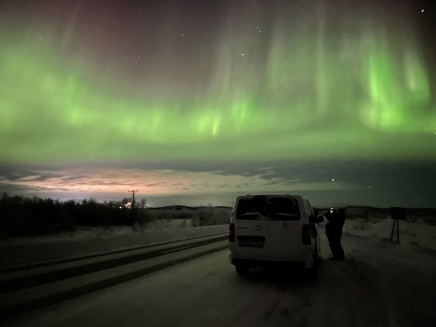 From Kiruna: Abisko National Park Northern Lights Tour - Photo help that actually matters for phones and cameras