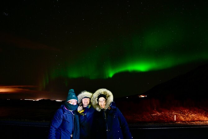 From Reykjavik 4x4 Minibus Northern Lights with Photo and Cocoa - Why this 4x4 northern lights strategy actually helps you