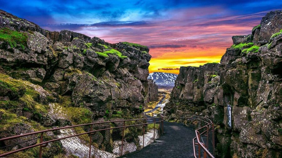 From Reykjavík: 5-Day Northern Lights Hunt & Glacier Lagoon - Why This 5-Day Northern Lights Route Works (and when it doesn’t)