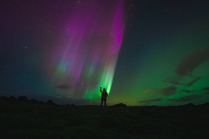 From Reykjavík: Evening Lava Tunnel Tour and Northern Lights Tour - Inside Raufarhólshellir: what the lava tunnel experience is like