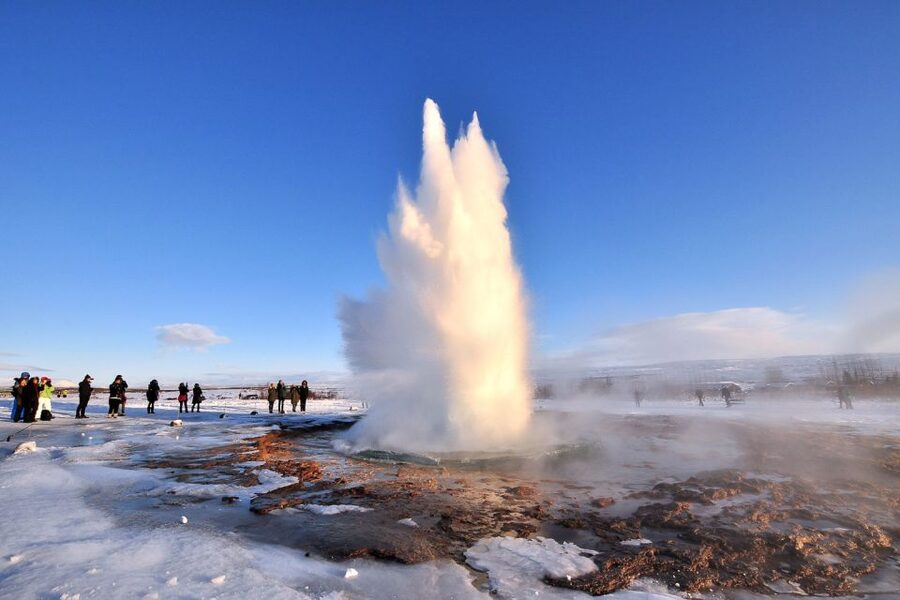 From Reykjavik: Golden Circle and Northern Lights Tour - Northern Lights hunt: what the trained guide approach really means