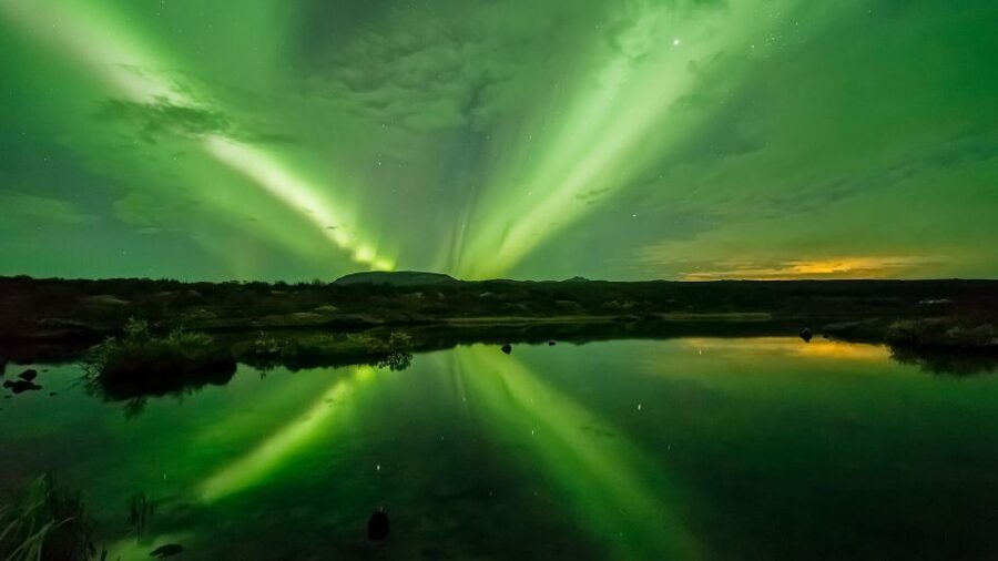 From Reykjavik: Northern Lights Boat Cruise - Getting started at Geirsgata 11 (and what to do with the 30-minute head start)