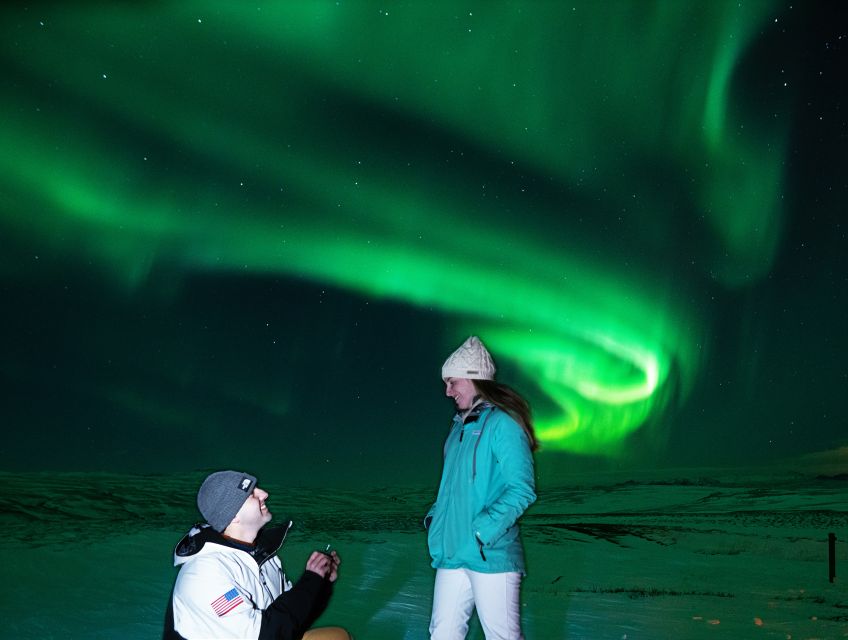 From Reykjavik: Northern Lights Guided Tour with Photos - Key things to know before you go