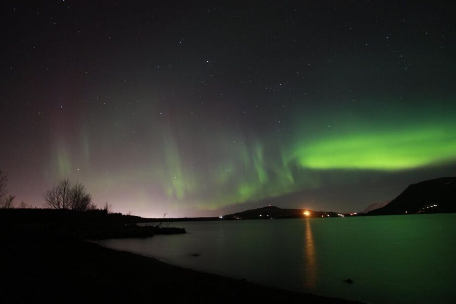 From Reykjavik: Northern Lights Hunt Super Jeep Tour - The 4-hour flow: from jeep drive to Southern Region photo time