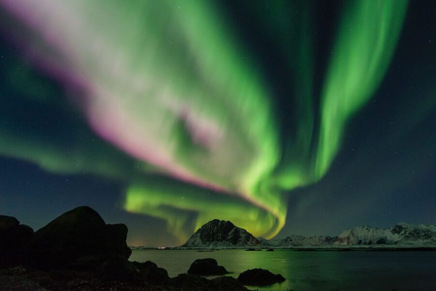 From Reykjavik: Northern Lights Sightseeing Cruise - Deck time and aurora hunting: what the experience feels like