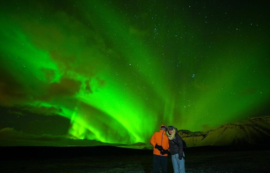 From Reykjavík: Northern Lights Super Jeep Tour - Warmth, Hot Chocolate, and Blankets: Comfort Is Part of the Odds