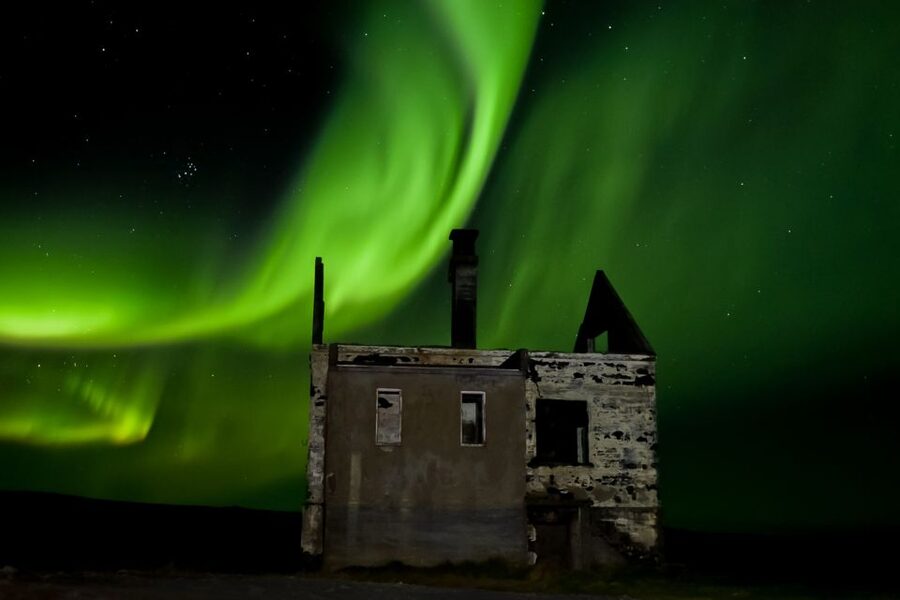 From Reykjavik: Northern Lights Tour with Hot Cocoa & Photos - Price and value: is $169 per person worth it?