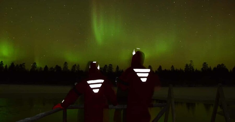 From Rovaniemi: Ice Floating under Aurora Borealis - Ice Floating 101: why the suit changes everything