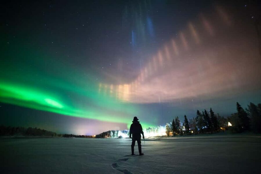 From Rovaniemi: Northern Lights Van Tour with Photos - The Campfire Stop: Sausages, Gingerbread, and Hot Drinks