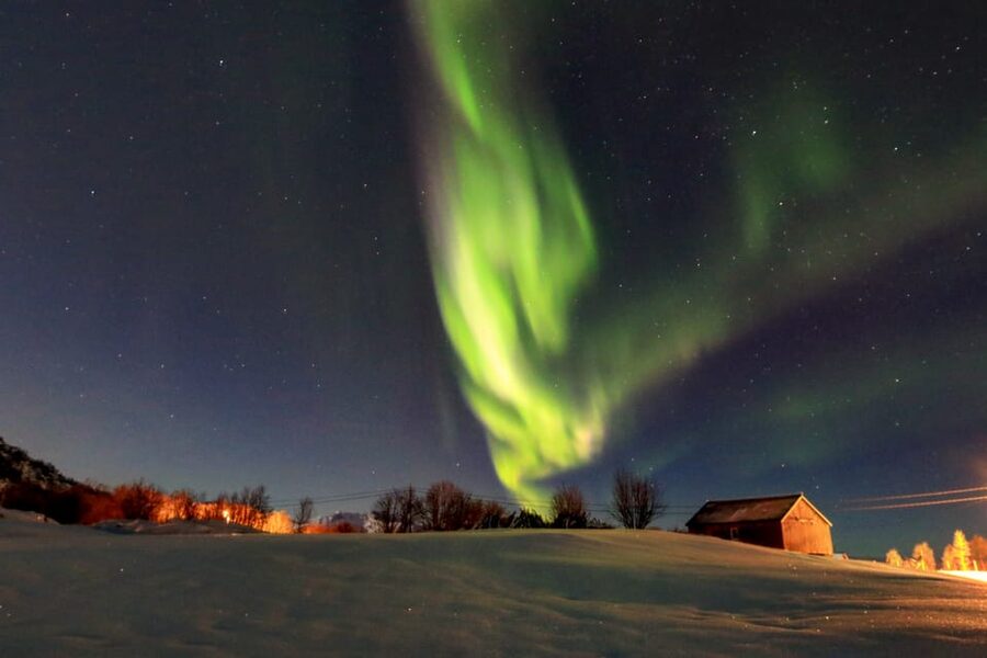 From Svolvaer: Private Northern Lights Search Trip - Why a Private Aurora Search Out of Svolvær Makes Sense