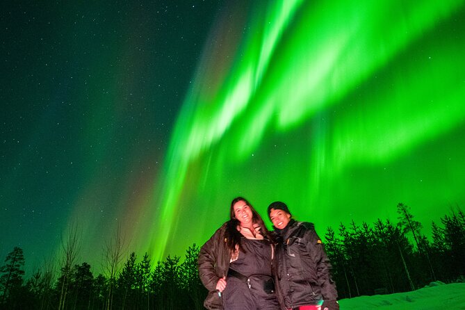 Go on a Northern Lights Photography Tour - Small Group by minivan - Stop one in Lapland: your first real shot at photos