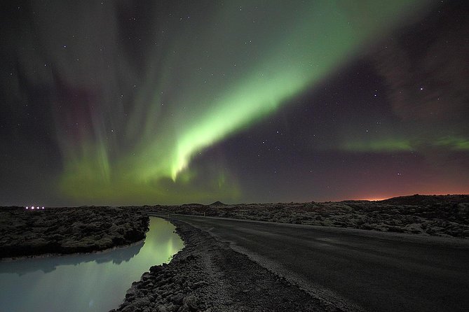 Golden Circle and Northern Lights Superjeep Tour from Reykjavik - Geysir geothermal field and Strokkur eruptions: the fun science stop