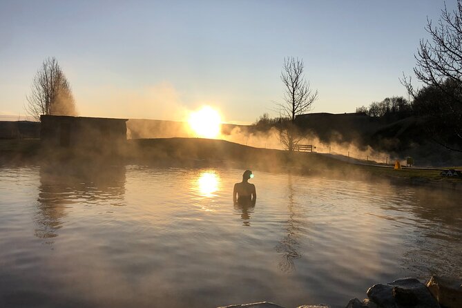 Golden Circle, Secret Lagoon and Northern Lights Tour - Kerið Crater: The Short Walk That Changes the Mood