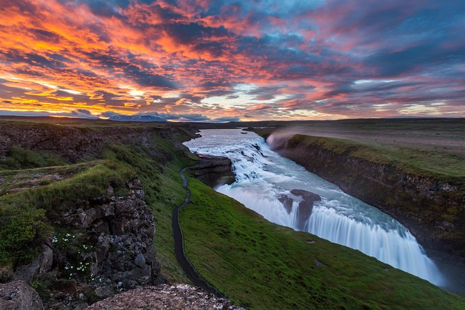Golden Circle Tour and Evening Northern Lights Cruise from Reykjavik - Key things to know before you go