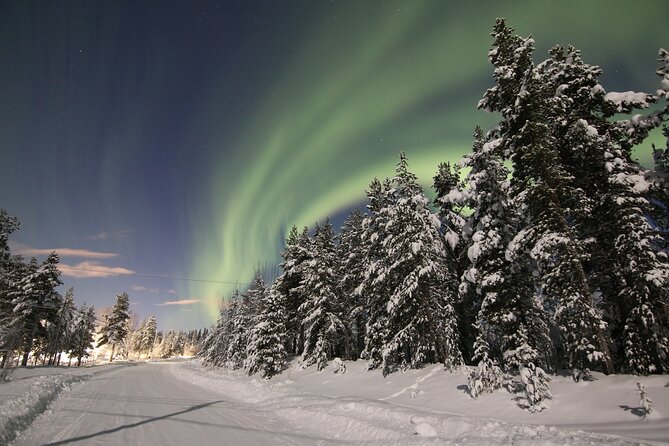 Guided Northern Lights Tour at Kiruna - Stop 1: Kiruna’s aurora hunt and the built-in photo window