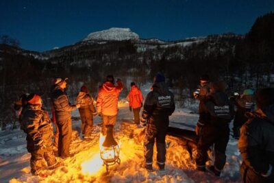 Harstad: Northern Lights Hunt on Hinnøya Island - Meeting in Harstad: where your night hunt starts