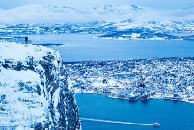 Highway to Heaven - Aurora Cable Car Transfer in Tromsø - The van ride through Tromsø: Breisundet and the Arctic Cathedral pass