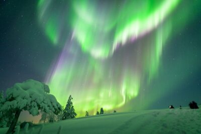 Hunting Northern Lights by Snowmobiles - Learning the Snowmobile: Why the Drive Is Part of the Experience
