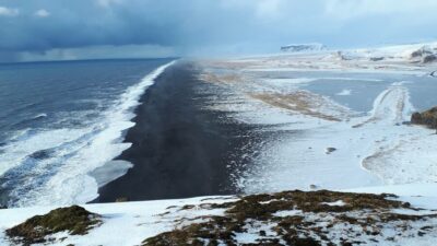 Iceland: South Coast and Northern Lights Tour - Seljalandsfoss: The 60-Meter Waterfall With a Walk-Behind Path